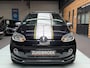 Volkswagen Up! 1.0 Street up! Pano | Leer | Airco | Navi