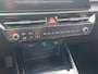 Kia Niro Hybrid 1.6 GDi DynamicLine Navigatie, Parkeersensoren, Achteruitrijcamera, 18" LMV, Adaptieve cruise control, Privacy glass