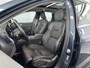 Volvo XC60 2.0 B5 Momentum Exclusive Pano Pilot Assist H/K 360Camera HUD