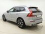 Volvo XC60 T6 Plug-in AWD Ultimate Dark | Luchtvering | Memory seats | Trekhaak | Long range | Head up | Schuif/kantel dak |