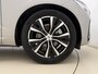 Volvo XC60 T6 Plug-in AWD Ultimate Dark | Luchtvering | Memory seats | Trekhaak | Long range | Head up | Schuif/kantel dak |