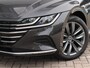 Volkswagen Arteon Shooting Brake Elegance | Trekhaak | Camera | Adaptief onderstel | Stoel- en stuurverwarming |