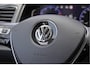 Volkswagen T-Roc 1.5 TSI 150PK! Automaat Style Business Lmv 16" | Led | Pdc | Achteruitrijcamera | Trekhaak | Elek. achterklep | App-Connect | Navi | Virtual cockpit | Climate control | Cruise control | Getint glas