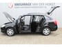 Skoda Fabia Combi 1.2-86pk TSI Arctic. Zeer praktische station met een riante kofferruimte ! Airco, elektr. ramen voor, radio/cd speler etc.