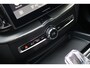 Volvo XC60 T8 Plug-in hybrid AWD Ultra Black Edition | FULL OPTION | Luchtvering | Bowers & Wilkins | Gelaagd glas