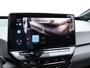 Volkswagen ID.3 3 Pro 58 kWh | Warmtepomp | Stoel- en stuurverwarming | Adaptive cruise control | 19" lichtmetaal |