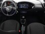 Toyota Aygo X 1.0 VVT-i MT Pulse Bi-Tone | Apple Carplay & AndroidAUTO | Climate Control | Lichtmetalen velgen |