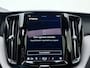 Volvo XC60 T6 Plug-in hybrid AWD Plus Bright | Luchtvering | Schuif/Kantel dak | Sportstoelen | Harmon Kardon |
