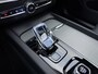 Volvo XC60 T6 Plug-in hybrid AWD Plus Bright | Luchtvering | Schuif/Kantel dak | Sportstoelen | Harmon Kardon |