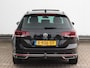 Volkswagen Passat Variant 1.4 TSI PHEV GTE Business | Panoramadak | Wegklapbare trekhaak | Elektrische stoelen + memory | Camera | Dodehoekdetectie |