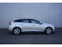 Volvo V60 2.0 D3 Kinetic AUTOMAAT - Climate / Navi / Cruise / Stoelverw. / Parkeers. / Lm velgen