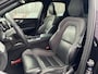 Volvo XC60 2.0 Recharge T8 AWD R-Design | Luchtvering | 22" | Black Pack | Panoramadak | Adaptieve Cruise Control | BLIS | Trekhaak |