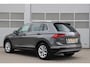 Volkswagen Tiguan 1.4 TSI 150pk DSG Highline | Trekhaak | Navigatie | 360 Camera