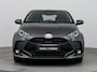 Toyota Yaris 1.5 Hybrid Dynamic Limited | Stoel / Stuur-verwarming | Parkeersensoren |