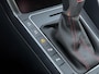 Volkswagen Polo 2.0 TSI GTI 207 PK DSG / Adaptief Onderstel DCC / Adaptive Cruise / Navigatie / Virtual Cockpit / Sportstoelen / Apple Carplay & Android / Stoelverwarming / 1.200 kg trekgewicht / Dodehoek Detectie / Park Assistent /