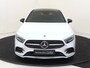 Mercedes-Benz A-klasse 200 Business Solution AMG / Panoramadak / Memory-Stoelen / Night-Pakket / Rij-Assitentie /