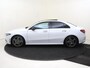 Mercedes-Benz A-klasse 200 Business Solution AMG / Panoramadak / Memory-Stoelen / Night-Pakket / Rij-Assitentie /