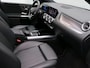 Mercedes-Benz B-klasse 180 Business Solution Luxury | Trekhaak | Panoramadak | Memory | Sfeerverlichting | Keyless Go | Augmented Reality | Inclusief 24 maanden Mercedes-Benz Certified garantie voor Europa.