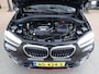 BMW X1 sDrive20i / HEAD-UP / SPORTLEER / 20" INCH / CAMERA