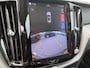 Volvo XC60 2.0 T6 Plug-in hybrid AWD Essential Bright | Adaptieve Cruise Control | Panoramadak | Stoel-/Stuur-/Voorruitverwarming | Standverwarming | Dodehoek Detectie | Parkeercamera | Lederen Bekleding |