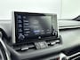 Toyota RAV4 2.5 Hybrid Bi-Tone | Parkeersensoren voor en achter | Carplay | 360 Graden Camera | Elektrische Achterklep |
