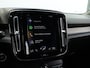 Volvo XC40 2.0 T4 R-Design | 1e eigenaar | Stoelverwarming | Wegklapbare trekhaak | Achteruitrijcamera |