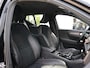 Volvo XC40 2.0 T4 R-Design | 1e eigenaar | Stoelverwarming | Wegklapbare trekhaak | Achteruitrijcamera |