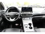 Hyundai Kona Electric EV Premium 64 kWh | Trekhaak | Leder | Stoelverwarming/Koeling | Krell |