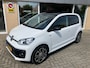 Volkswagen Up! 1.0 high up met R-line pakket!
