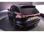 Volkswagen Touareg R 3.0 TSI eHybrid 462pk Tiptronic Trekhaak, Lederen bekleding, Luchtvering, Panoramadak, Adaptive cruise control, 360 camera, Elektrische achterklep