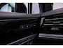 Volkswagen Touareg R 3.0 TSI eHybrid 462pk Tiptronic Trekhaak, Lederen bekleding, Luchtvering, Panoramadak, Adaptive cruise control, 360 camera, Elektrische achterklep