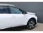 Peugeot 3008 1.6 PureTech 180pk EAT8 GT | Automaat | Navigatie | Camera | Panorama/schuifdak | Stoelverwarming | Trekhaak |