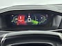 Peugeot 208 100pk Automaat GT-Line | Navigatie | CarPlay| Dodehoekbewaking | Camera
