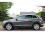 Volkswagen Tiguan 2.0 TDI 4Motion Highline | AUTOMAAT | CLIMA | CRUISE | LED | TREKHAAK | ZEER MOOIE GOED ONDERHOUDEN AUTO |