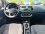 Kia Rio 1.2 CVVT Super Pack met parkeersensoren en bluetooth telefoon en airco