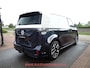 Volkswagen ID. Buzz Cargo 77kWh TWO-TONE / 20-INCH / 3-ZITS / TREKHAAK / LED / CARPLAY