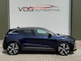 Renault Megane E-Tech EV60 Optimum Charge 220 Iconic Leder / SOH 94% / Warmtepomp / Camera Binnenspiegel / 360 Camera / Navigatie / Carplay / Clima / Two Tone / 20" lm