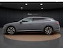 Volkswagen Arteon Shooting Brake 1.4 TSI eHybrid R-Line | Pano Dak | Camera | ACC | Side Assist | Elek. Achterklep | Stuur-/Stoelverwarming V+A | Spiegelpakket | 19'' |