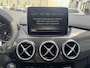 Mercedes-Benz B-klasse 180 AMG EDITION AUTOMAAT APPCARPLAY/P-CAM/LED/ NAVI/2XPDC/18''AMG/SFEER/STOELVERWARMING/MEDIA/BTA/S&S/ - 2 EIG./NL AUTO/KM=NAP