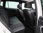Volkswagen Tiguan 1.4 TSI eHybrid R-Line Business+ 245 PK| Dealeronderhouden | Panoramadak | Trekhaak | Navigatie Pro | Achteruitrijcamera | Achterklep Elektrisch | 20 Inch Velgen