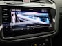 Volkswagen Tiguan 1.4 TSI eHybrid R-Line Business+ 245 PK| Dealeronderhouden | Panoramadak | Trekhaak | Navigatie Pro | Achteruitrijcamera | Achterklep Elektrisch | 20 Inch Velgen