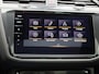 Volkswagen Tiguan 1.4 TSI eHybrid R-Line Business+ 245 PK| Dealeronderhouden | Panoramadak | Trekhaak | Navigatie Pro | Achteruitrijcamera | Achterklep Elektrisch | 20 Inch Velgen