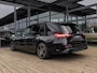 Mercedes-Benz C-klasse Estate 300 e AMG Line | NIGHT PAKKET | PANORAMA-SCHUIF-KANTELDAK | STOELMEMORY | KEYLESS ENTRY | APPLE CARPLAY | SFEERVERLICHTING | ACHTERUITRIJCAMERA | STOELVERWARMING | SOUNDSYSTEM |