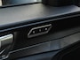Lynk & Co 01 1.5 Plug-in Hybrid 262 PK Panoramadak 360 Camera Infinity ACC LED Rondomzicht Camera Apple CarPlay/Android Auto 20"
