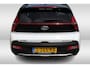 Hyundai Bayon 1.0 T-GDI Premium Sky DAB, extra getint glas achter.