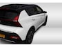 Hyundai Bayon 1.0 T-GDI Premium Sky DAB, extra getint glas achter.