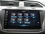 Volkswagen Tiguan 1.4 TSI eHybrid Elegance Automaat - IQ light - Panorama-dak - HUD - Leer - Navigatie - Stoelverwarming - 360 Camera