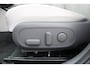Hyundai Kona 1.6 GDI HEV Premium | Achterruitverwarming | Achterstoelen verwarmd | Achteruitrijcamera