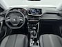 Peugeot 2008 1.2 100pk Allure | AppleCarPlay/Android | Parkeersensoren | Climate control | Cruise control | 17'' LM velgen