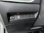 Peugeot 2008 1.2 100pk Allure | AppleCarPlay/Android | Parkeersensoren | Climate control | Cruise control | 17'' LM velgen
